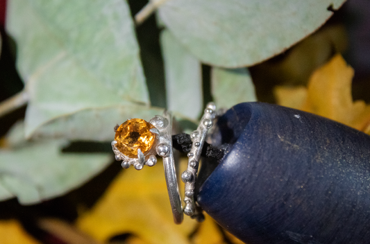 Hope. Ring with citrine