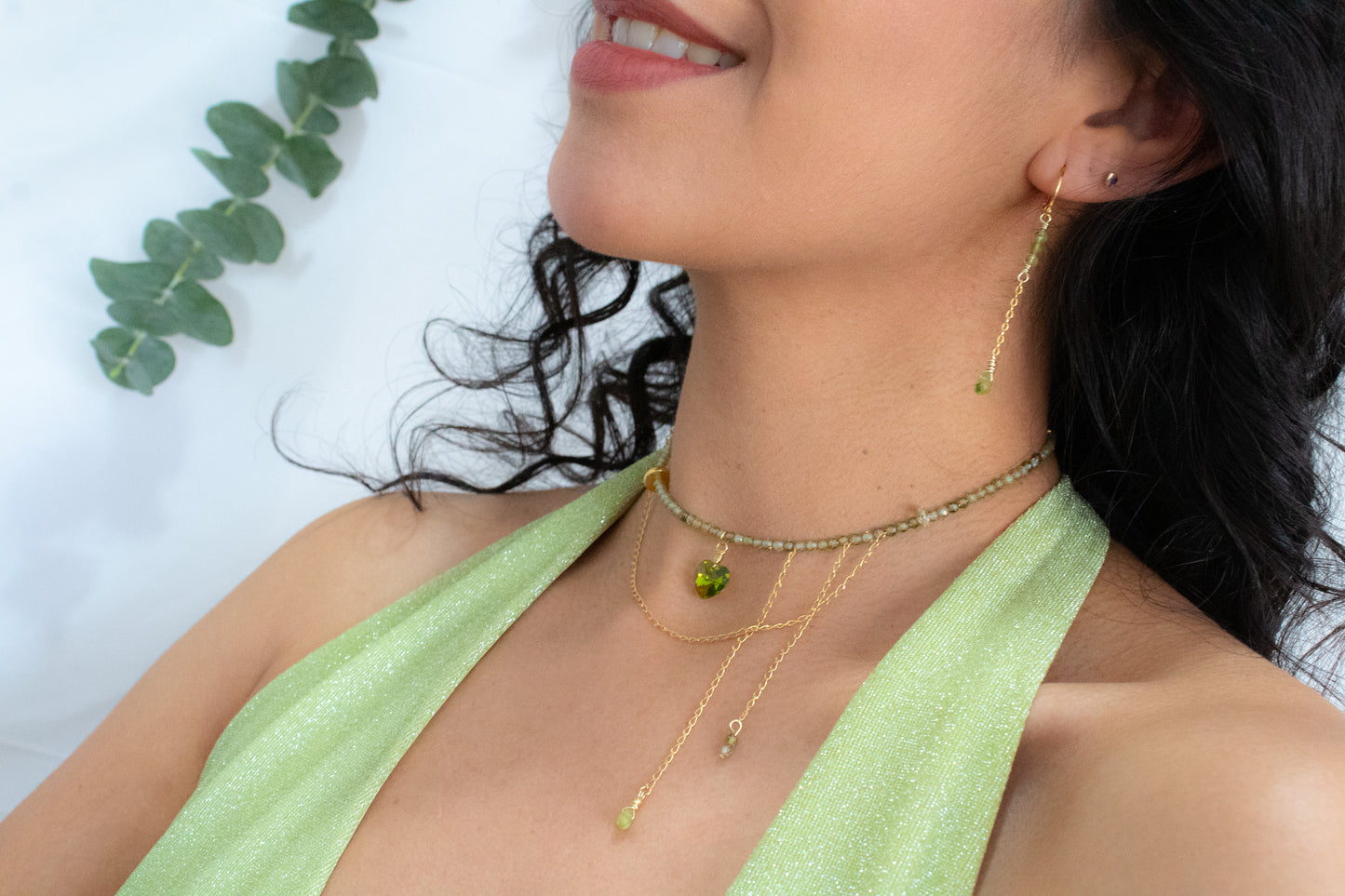 Cetrino. Choker con circonias y peridoto