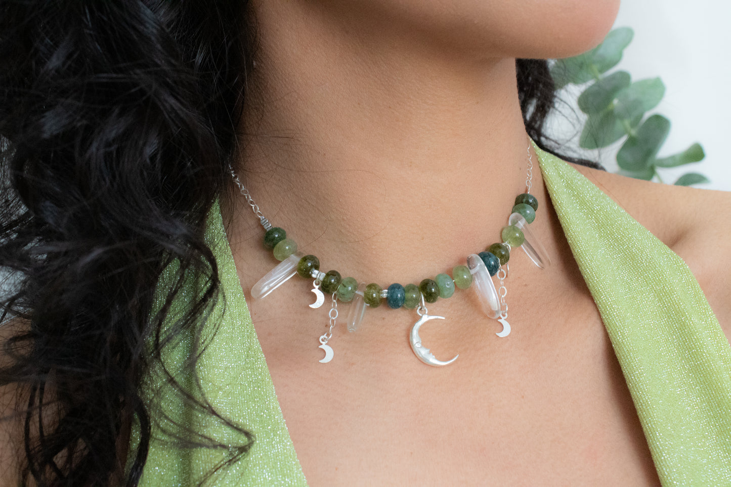 Sabiduría. Choker de jade y cuarzo blanco